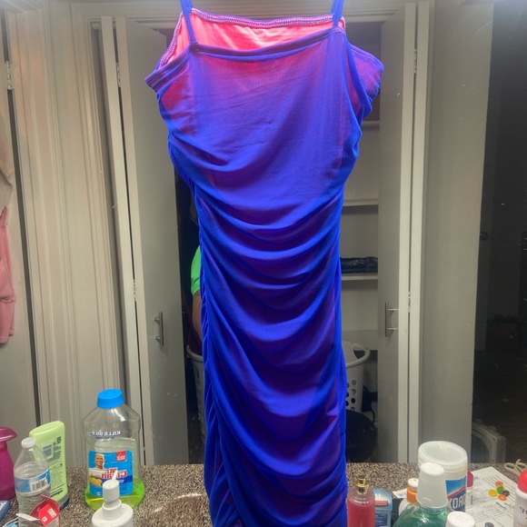 Bodycon Mini Dress ( Pink & Blue) - Picture 3 of 3